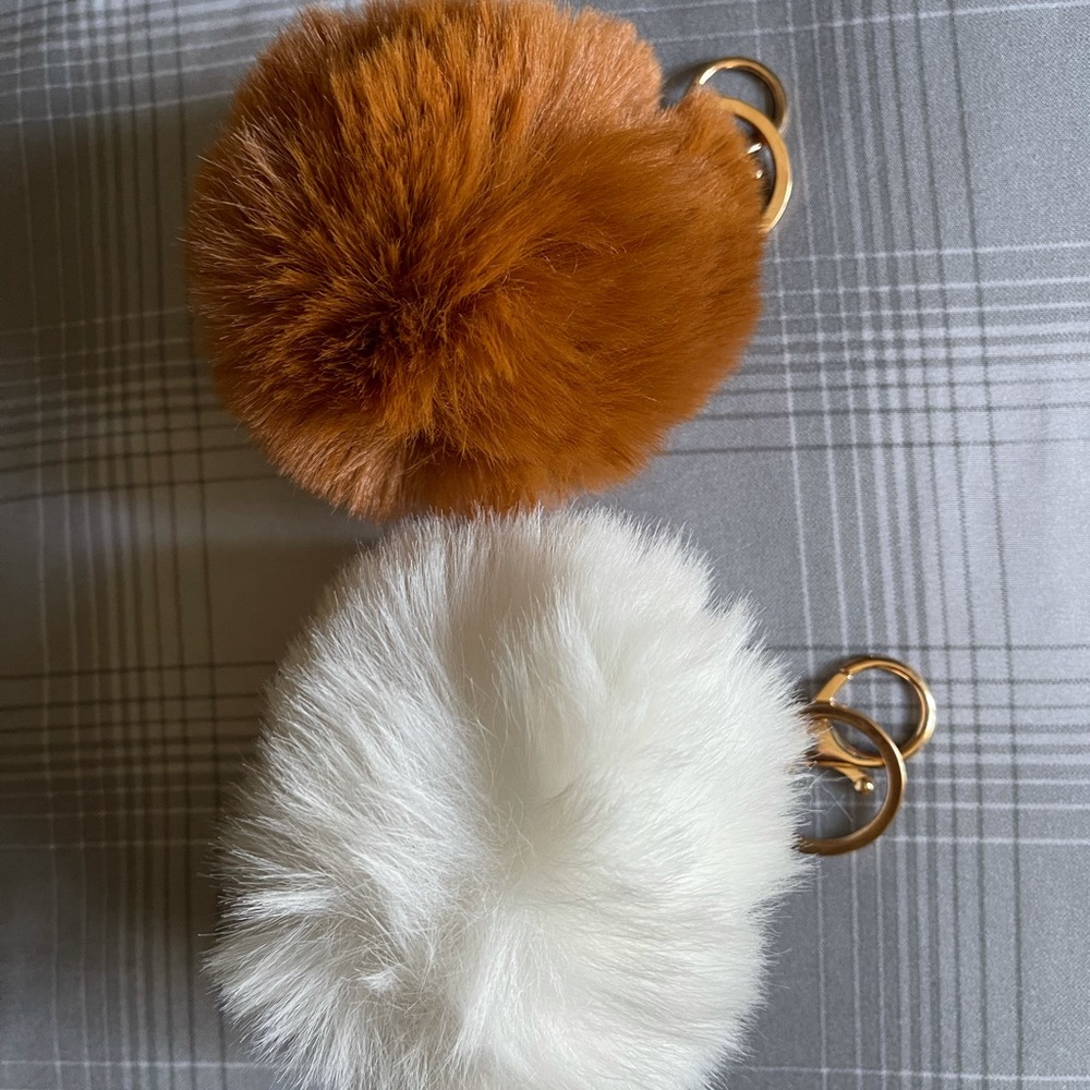 Pom Pom Keychain